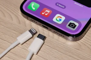 usb-c-vs-lightning-mana-yang-lebih-unggul